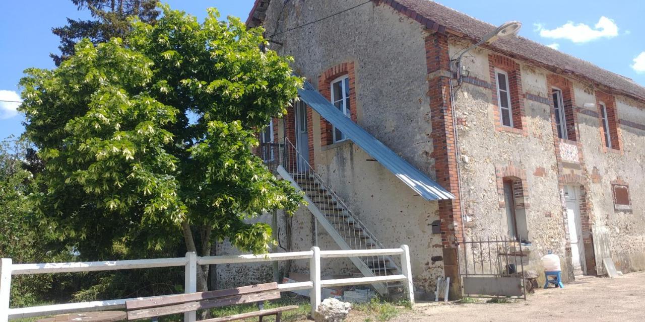 Chambre à La Ferme Saint-Martin-des-Champs  Esterno foto